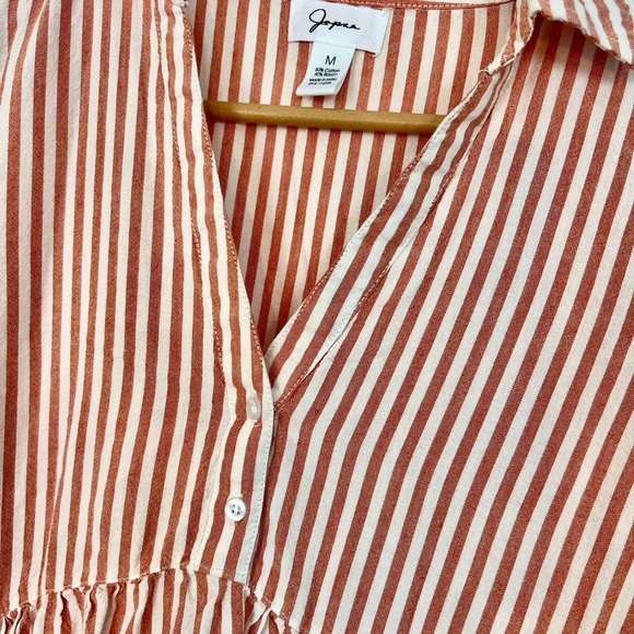 Peach and White Collared, Short Sleeved Tiered Mini Dress- Womans Medium - Picture 3 of 6